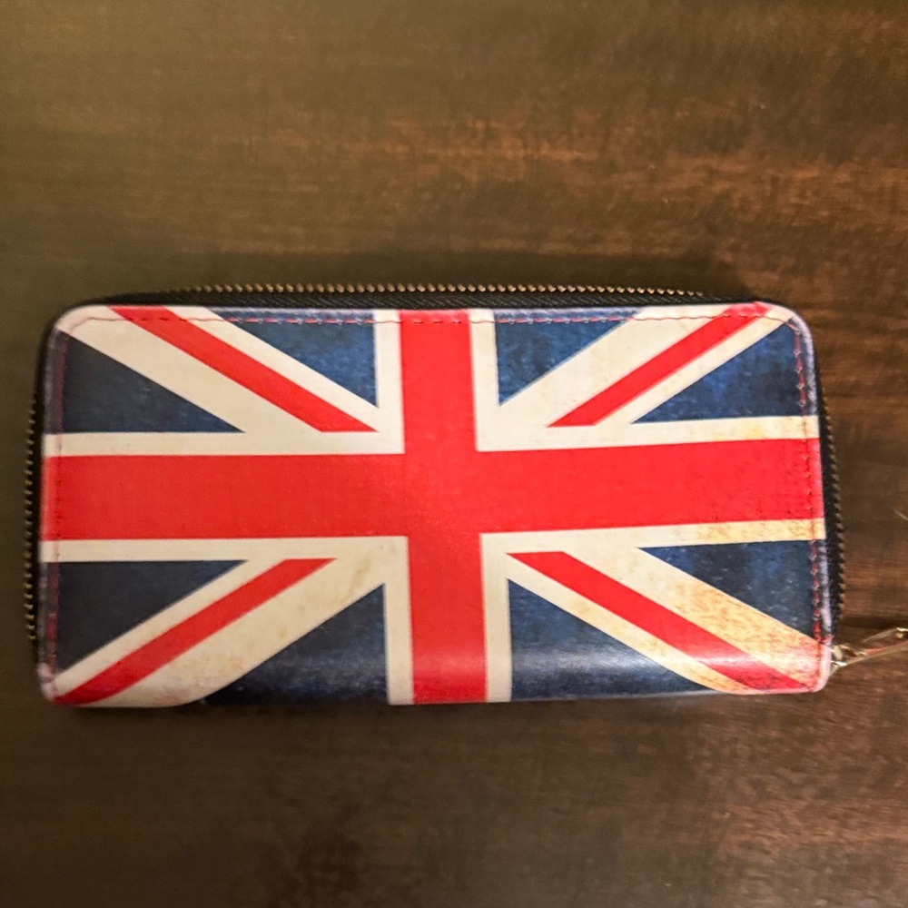 Union Jack Clutch Wallet